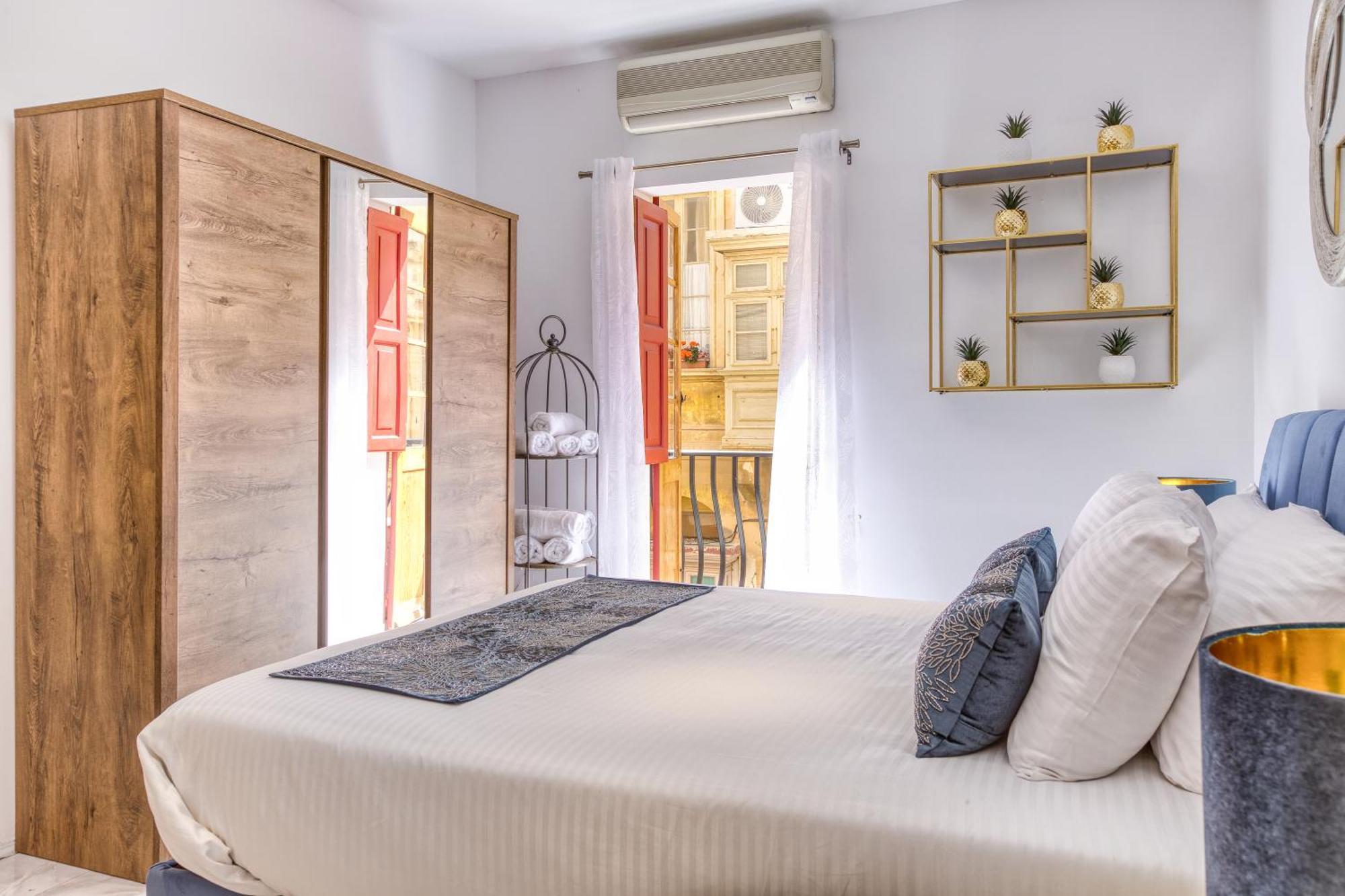 Stylish Valletta Suites Esterno foto