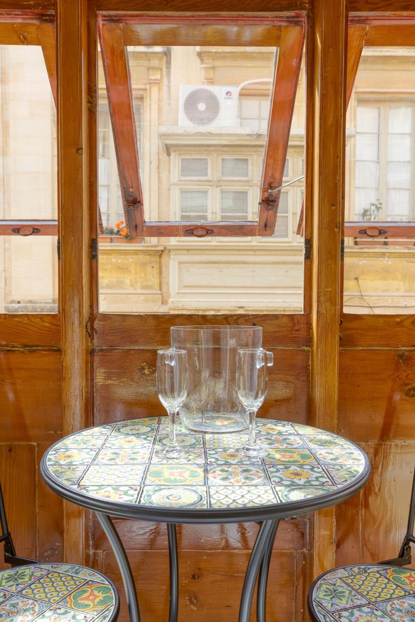 Stylish Valletta Suites Esterno foto